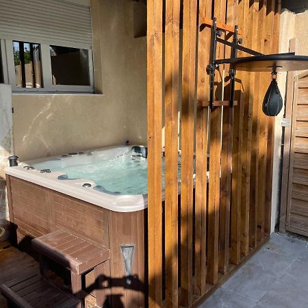 阿棉Luxury公寓 外观 照片