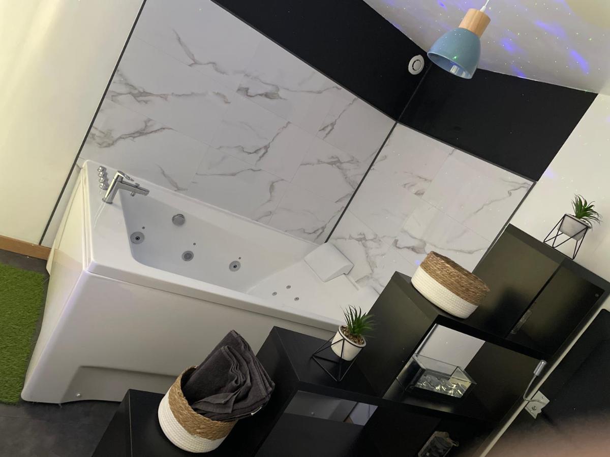 阿棉Luxury公寓 外观 照片